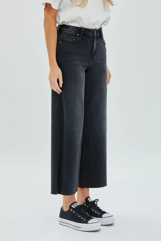 Nori Charcoal Cropped  Jean