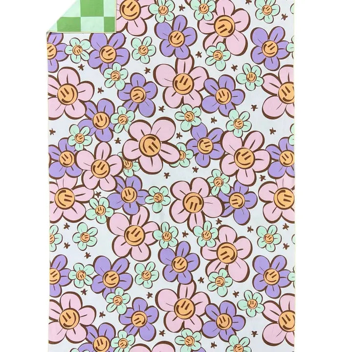 Giggles Pool Towel: Reversible