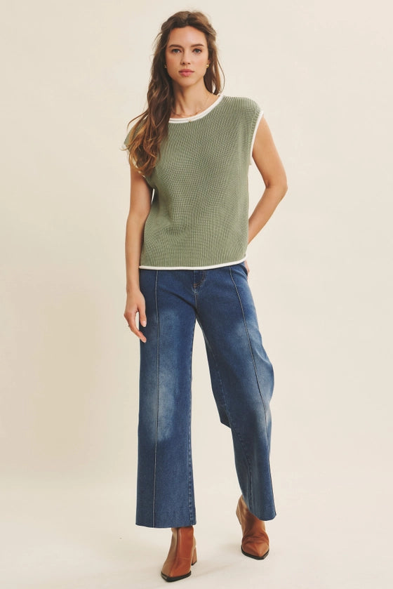 Contrast Rolled Edge Knitted Sweater Vest with Round Neck in Hazel Green
