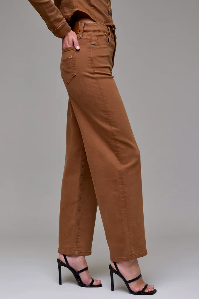 Logan Dad Jean In Tawny