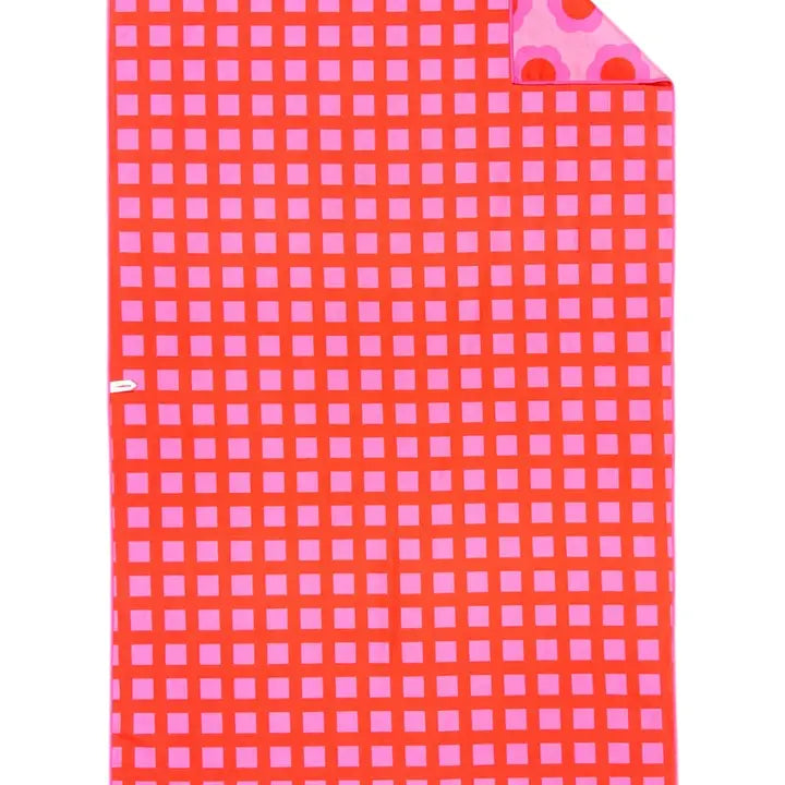 Disco Daisy Pool Towel: Reversible