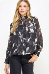 Contrast Scallop Trim Printed Yoryu Blouse