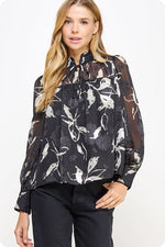 Contrast Scallop Trim Printed Yoryu Blouse